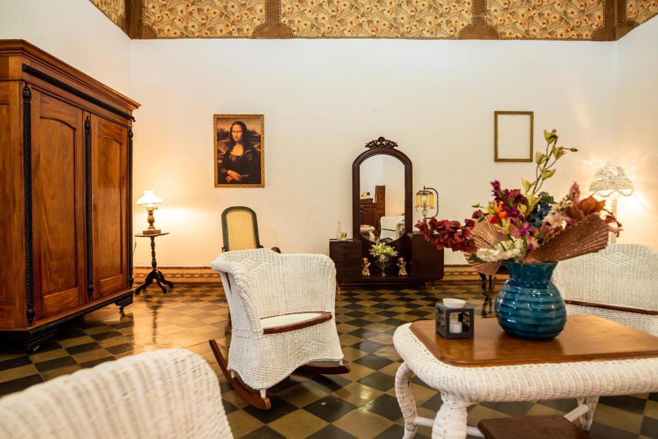 Hostal Victoria Ґранада Екстер'єр фото
