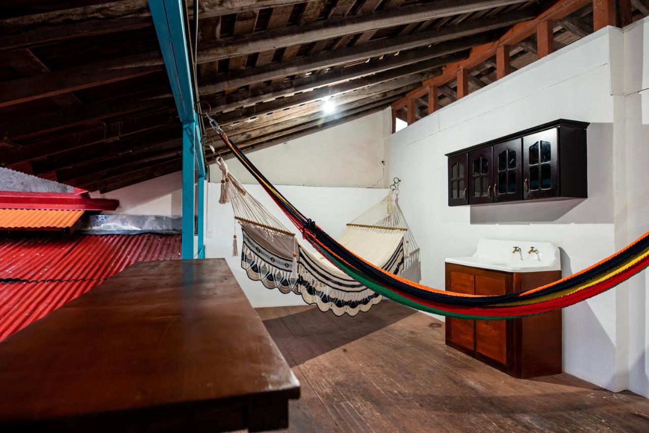 Hostal Victoria Ґранада Екстер'єр фото