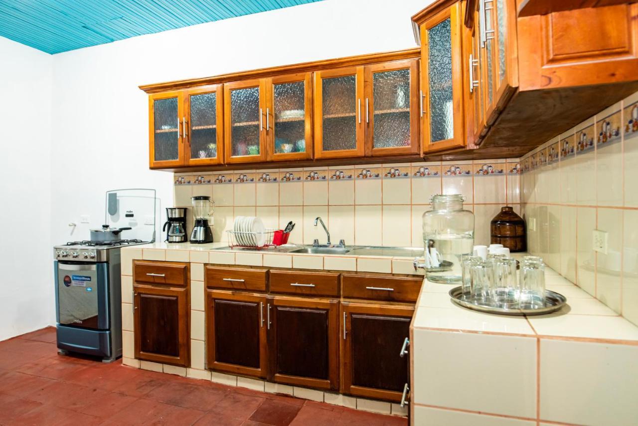Hostal Victoria Ґранада Екстер'єр фото