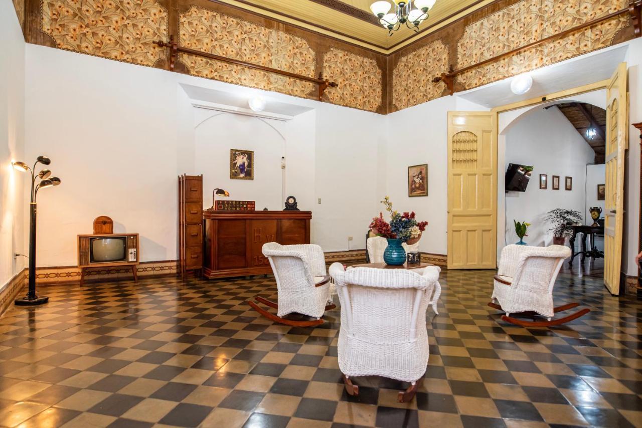 Hostal Victoria Ґранада Екстер'єр фото