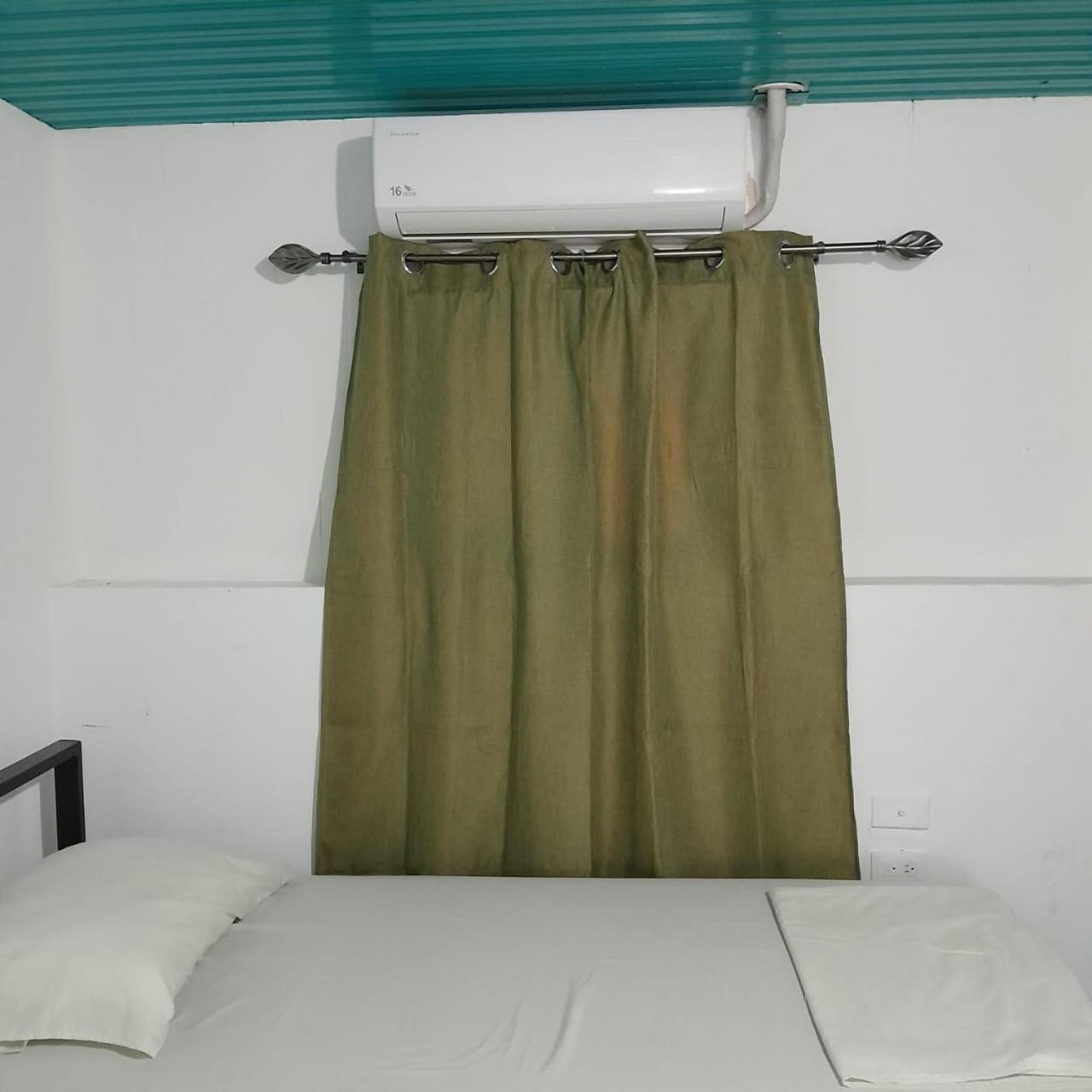 Hostal Victoria Ґранада Екстер'єр фото